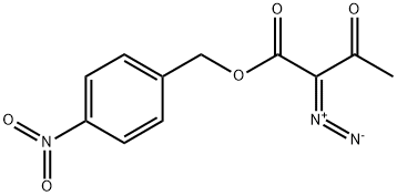 4-nitrobensyl-2-diazoacetoacetat