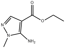 Etyl-5-amino-l-metylpyrazol-4-karboxylat